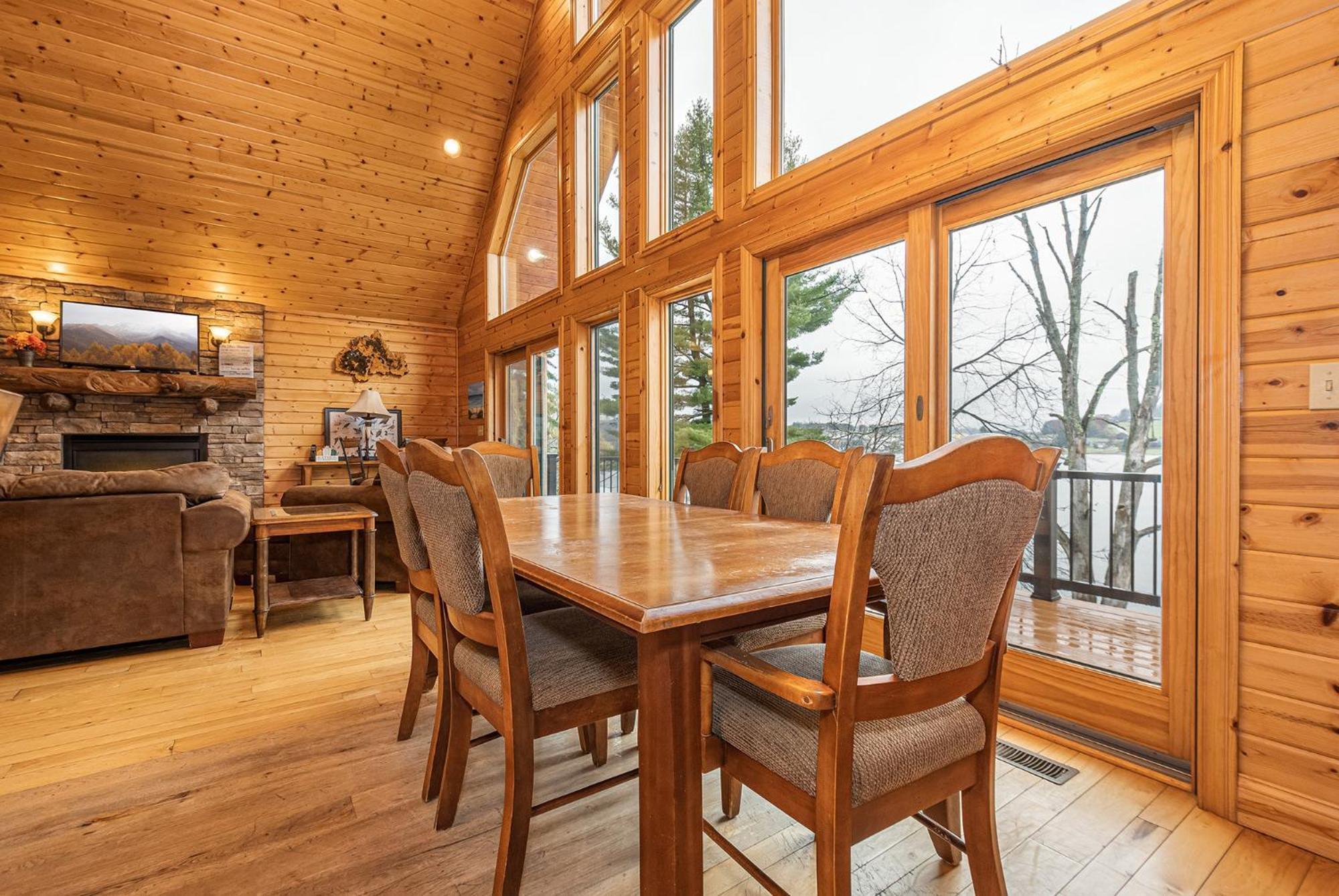 Lakeside Lodge McHenry Exterior photo